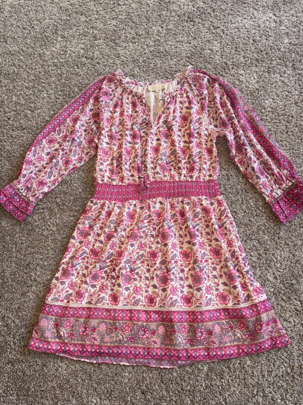 Love the Label pink paisley pattern long sleeve dress size medium